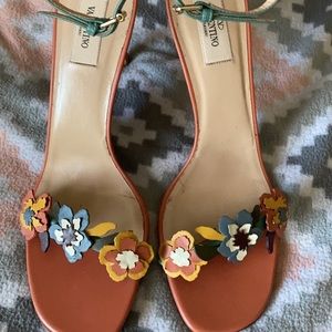 Auth. Valentino heels